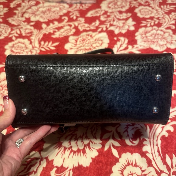 Karl Lagerfeld Tote/Purse - Picture 7 of 7